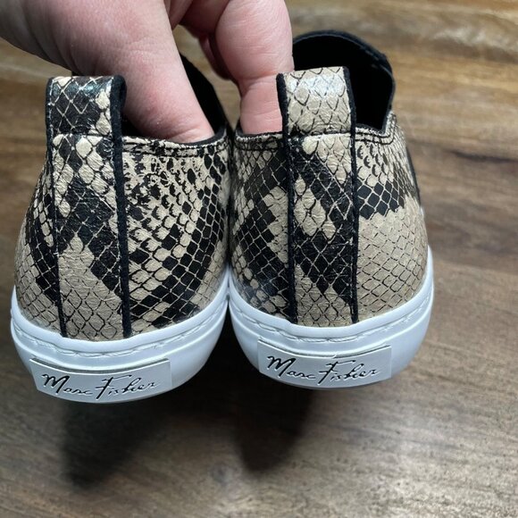 Marc Fisher Womens Casual Slip On Sneaker Flats Size 8 Snakeskin Print - Picture 6 of 8